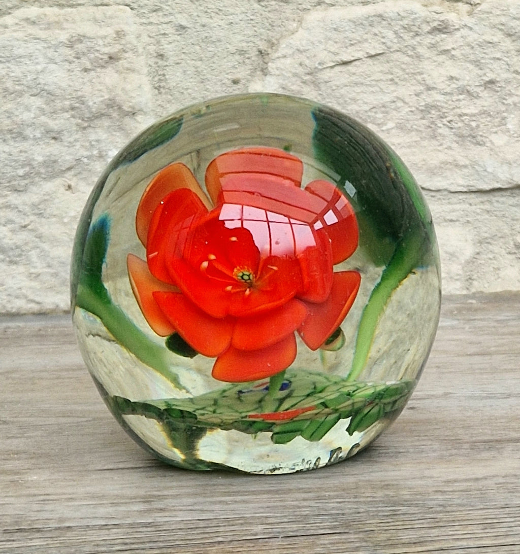 Vintage Giant Magnum Red Flower & Frogs Art Glass Sphere Ball Paperweight 9.5cm 1.4kg