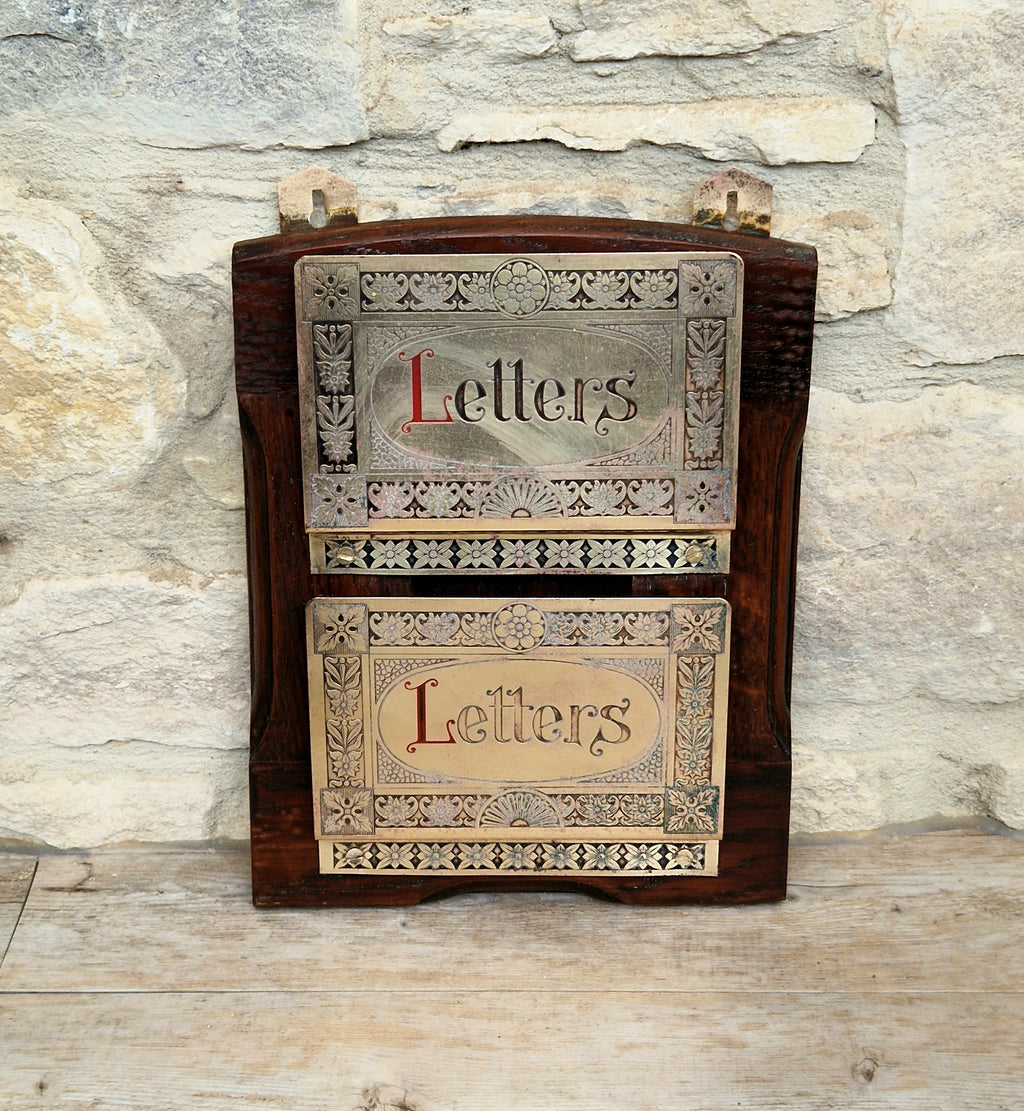 Antique Arts & Crafts Brass And Quarter Sawn Oak Gentleman's Wall Letter Rack