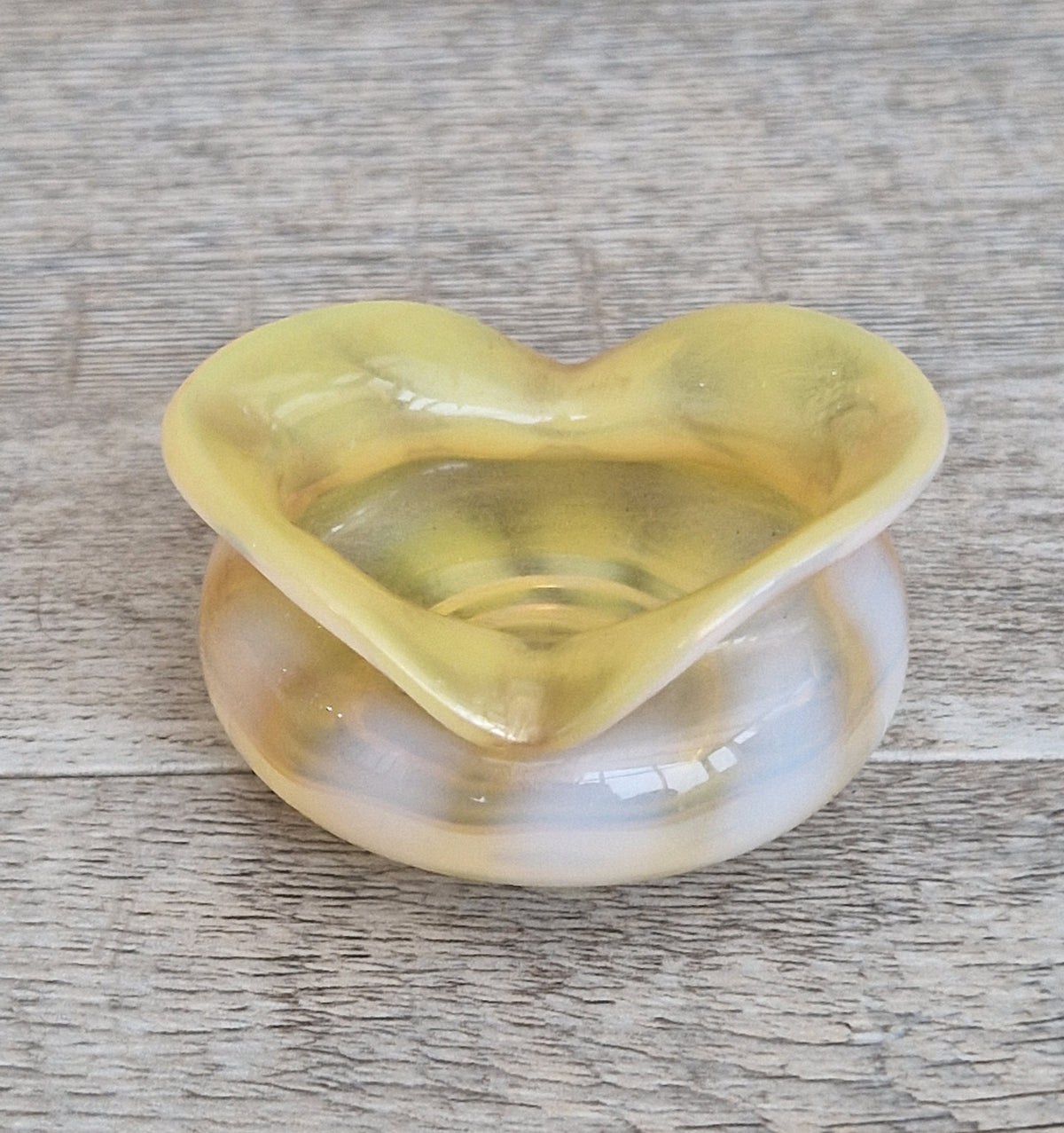 Antique Art Nouveau Monot Stumpf Pantin French Opalescent Glass Ruffled Open Salt Cellar Bowl