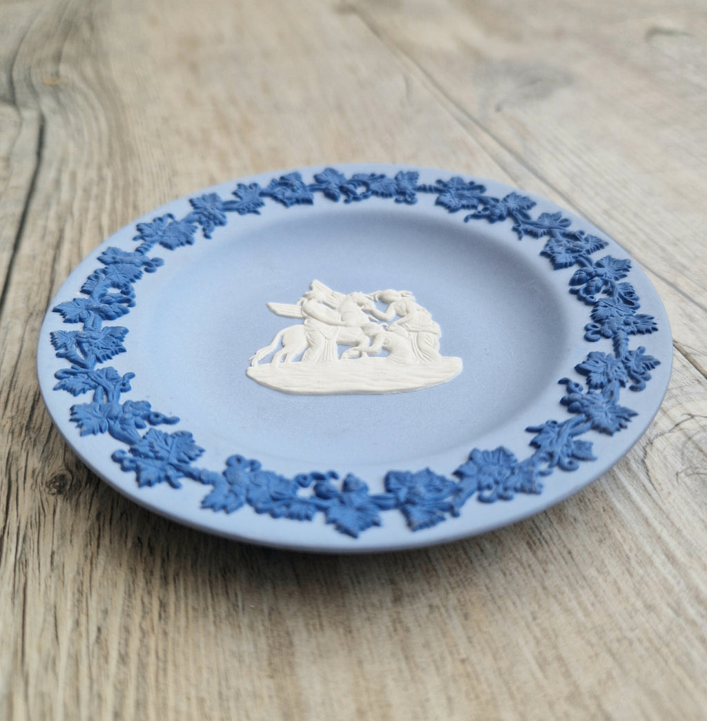 Wedgwood Jasper Tri Colour Pegasus 3 Muses Mini Pin PlateSigned Tony Baggott