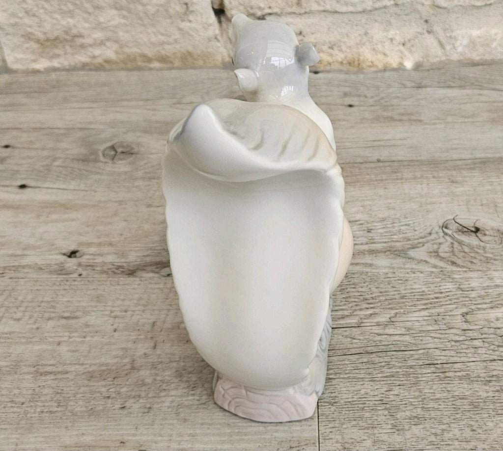 Vintage Squirrel Ornament Figure Porcelain Miguel Requena Spain 19cm X 15cm