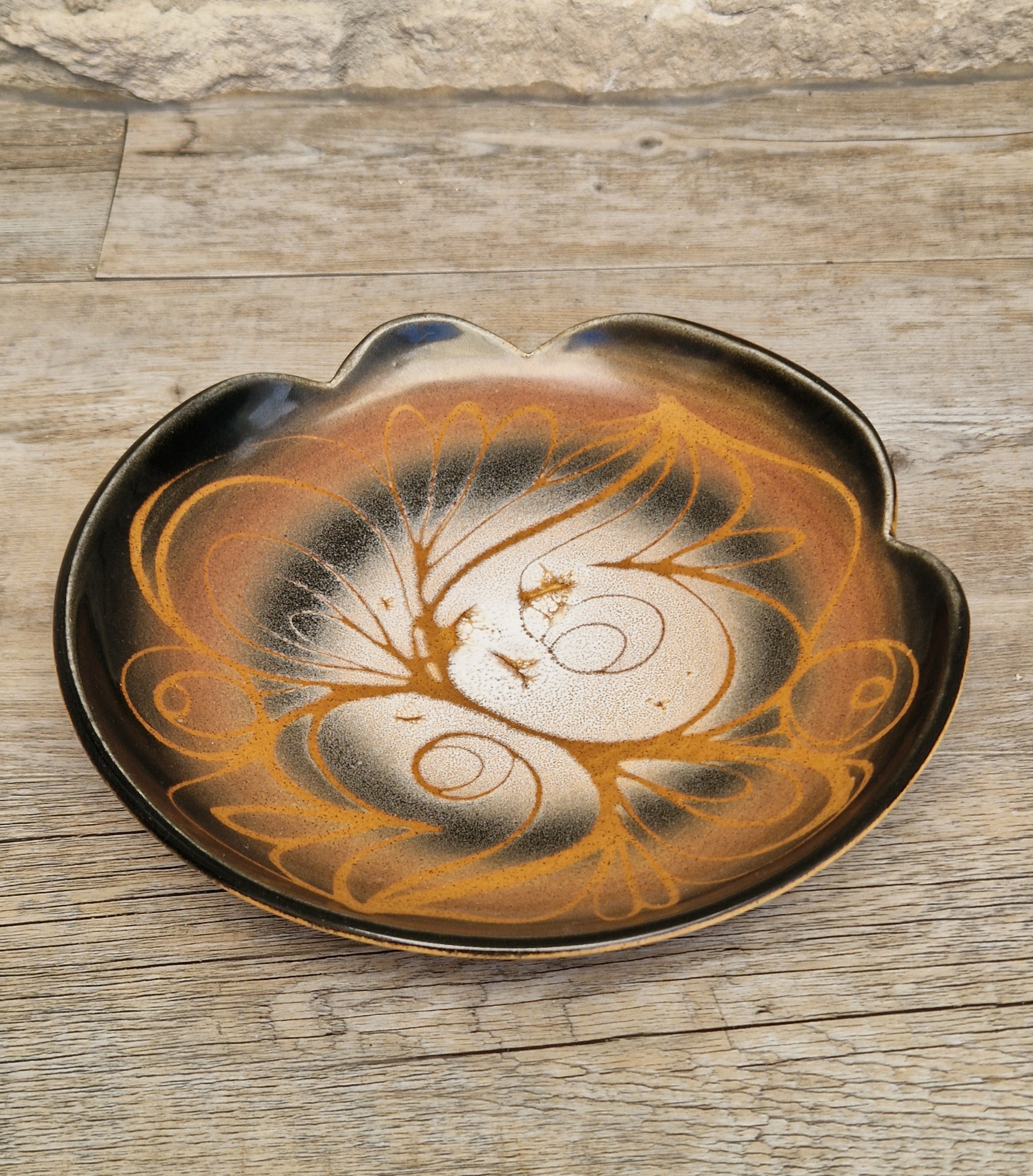 Poole Pottery Aegean "Sweetheart" Fluted Bowl Hand-Painted Stylized Butterfly Motif by Janet Brown Signed 1970s