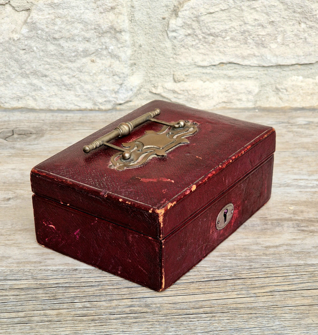 Fine Antique Victorian c.1890 Morrocan Red Leather Bullion Box Coin Box Safe