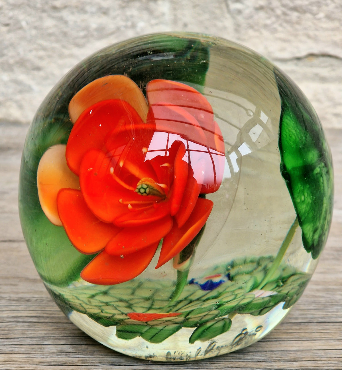 Vintage Giant Magnum Red Flower & Frogs Art Glass Sphere Ball Paperweight 9.5cm 1.4kg