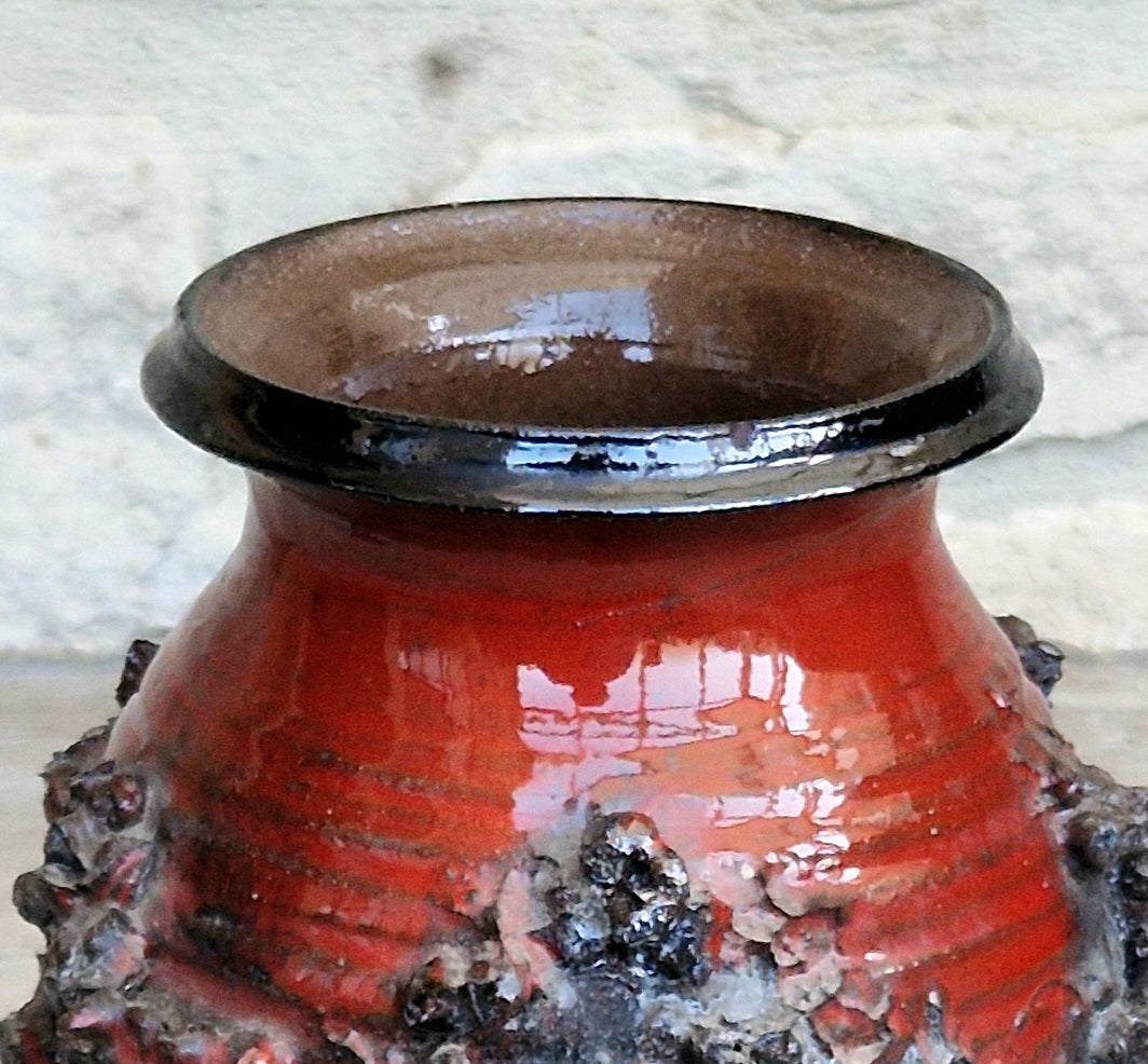 Mid-Century Glit Iceland Lava Pottery Vase Red 23.5cm Volcanic Studio Ceramic