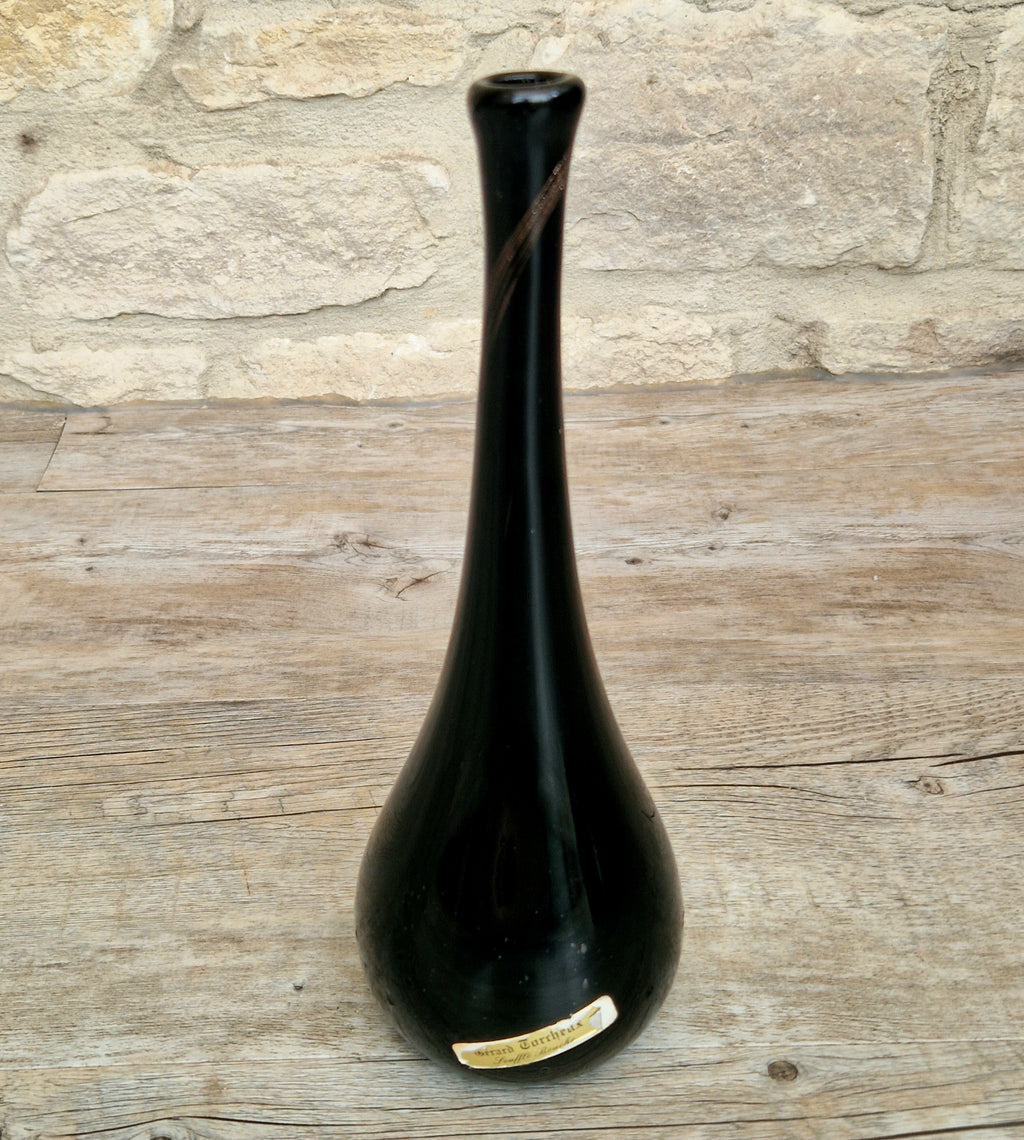 Gérard Torcheux Midcentury Amethyst Black Glass Teardrop Vase French Studio Glass Original Label. 1970s