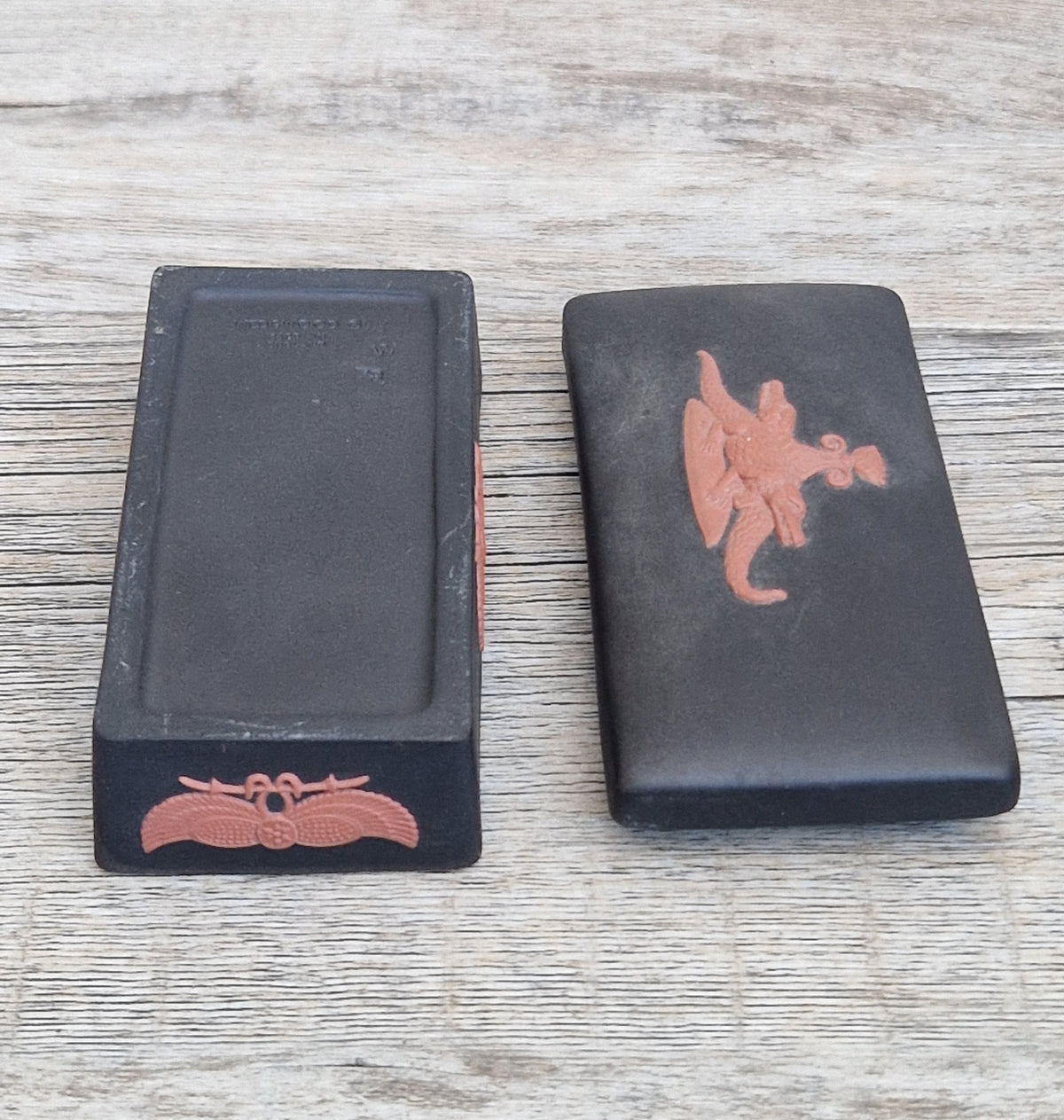 Wedgwood Black Jasperware Terracotta Egyptian Crocodiles Trinket Box