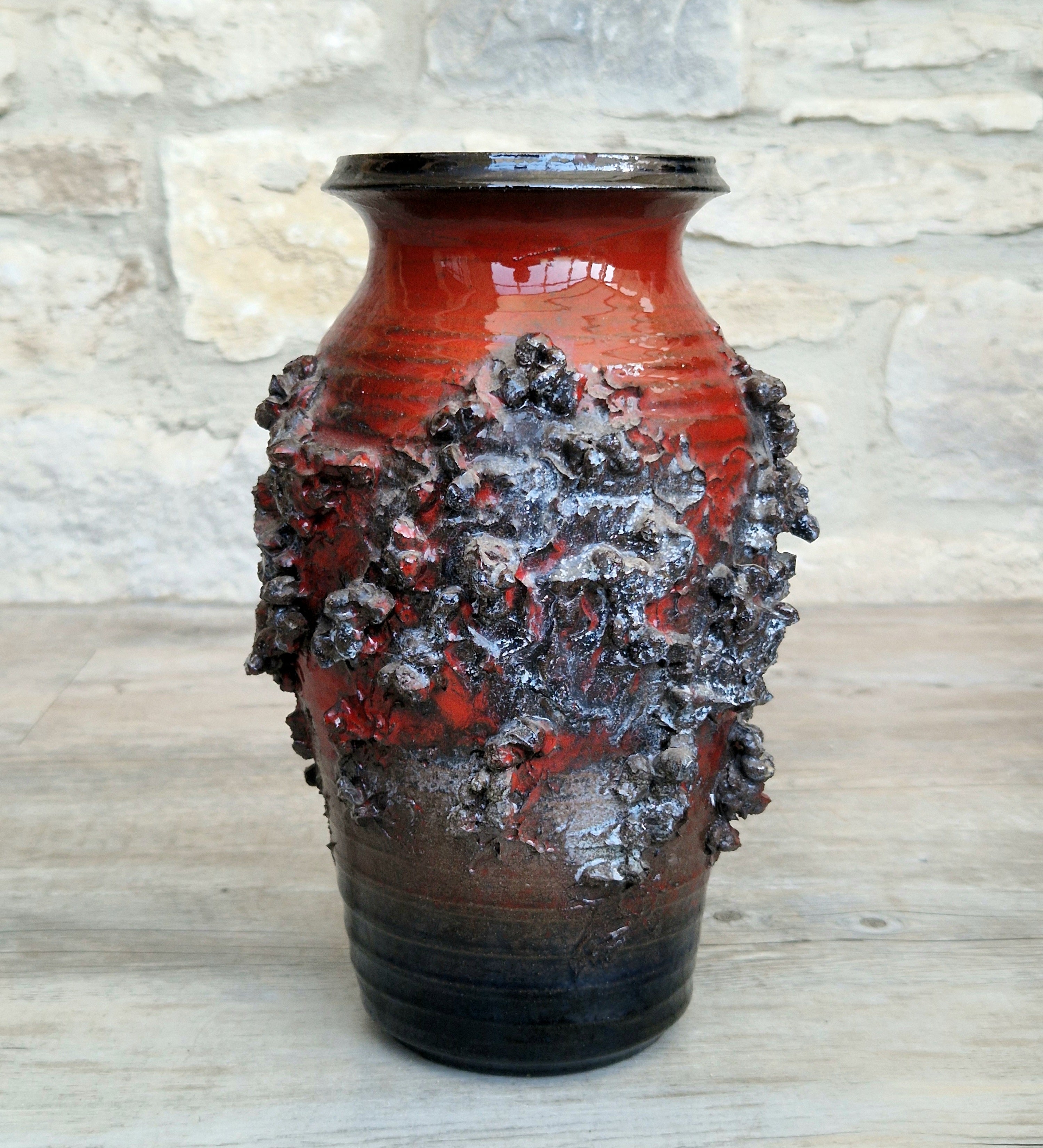 Mid-Century Glit Iceland Lava Pottery Vase Red 23.5cm Volcanic Studio Ceramic