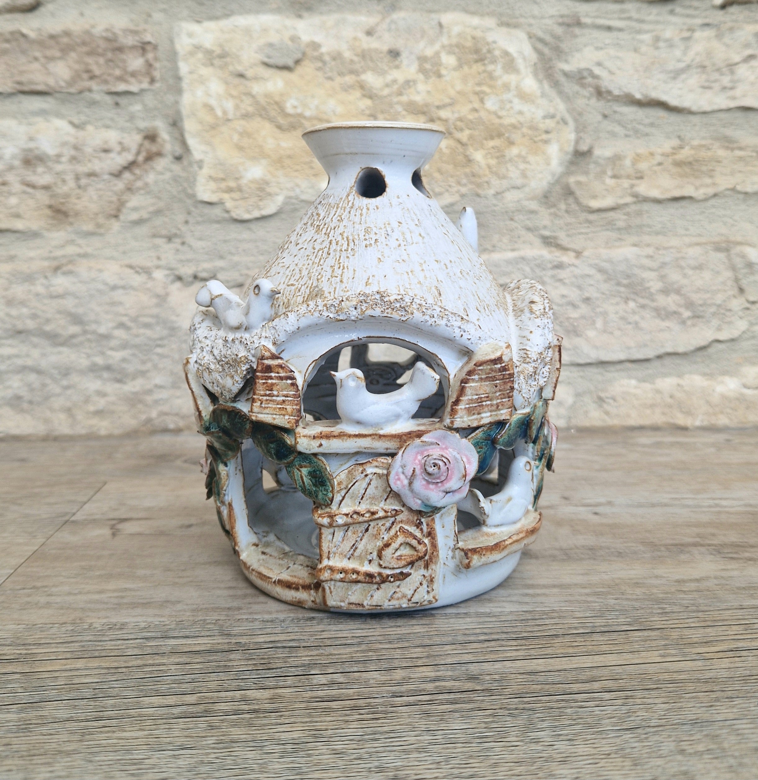 Vintage Pottery Large Bird House Essential oil Diffuser Handmade Pottery Ark Pottery Made England Heavy 1kg 135grams Dove Cote Bird House