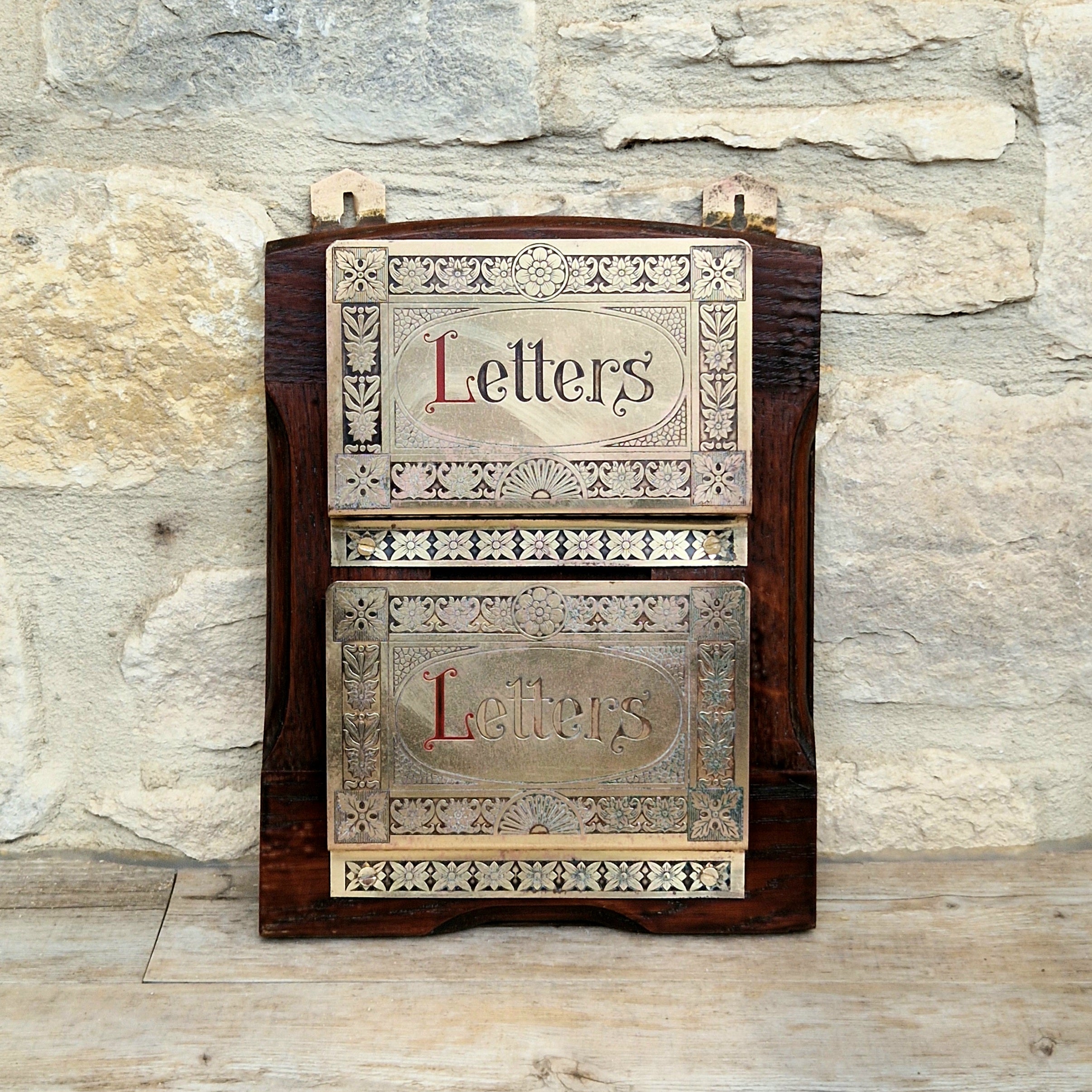 Antique Arts & Crafts Brass And Quarter Sawn Oak Gentleman's Wall Letter Rack