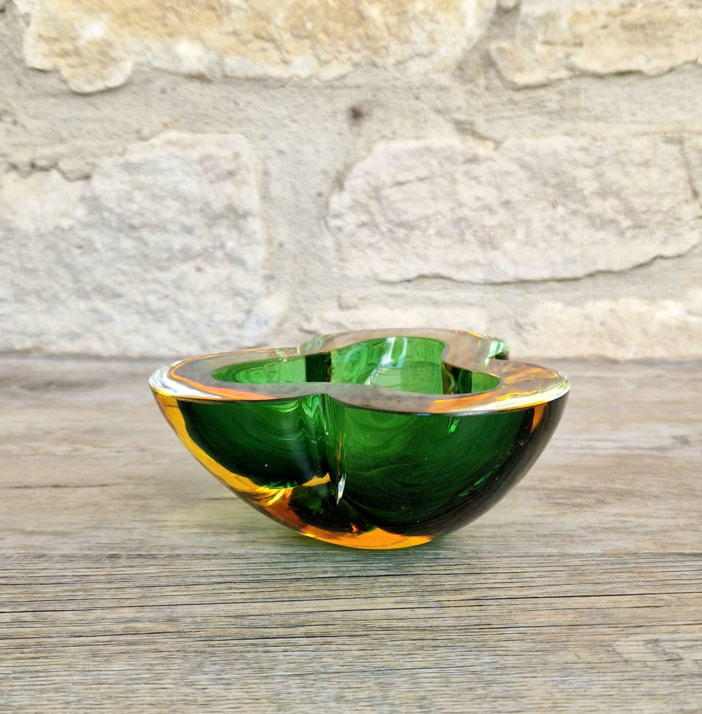 Mid-Century Tri-Form Seguso Sommerso Murano Art Glass Bowl Amber & Green 1970s 13cm