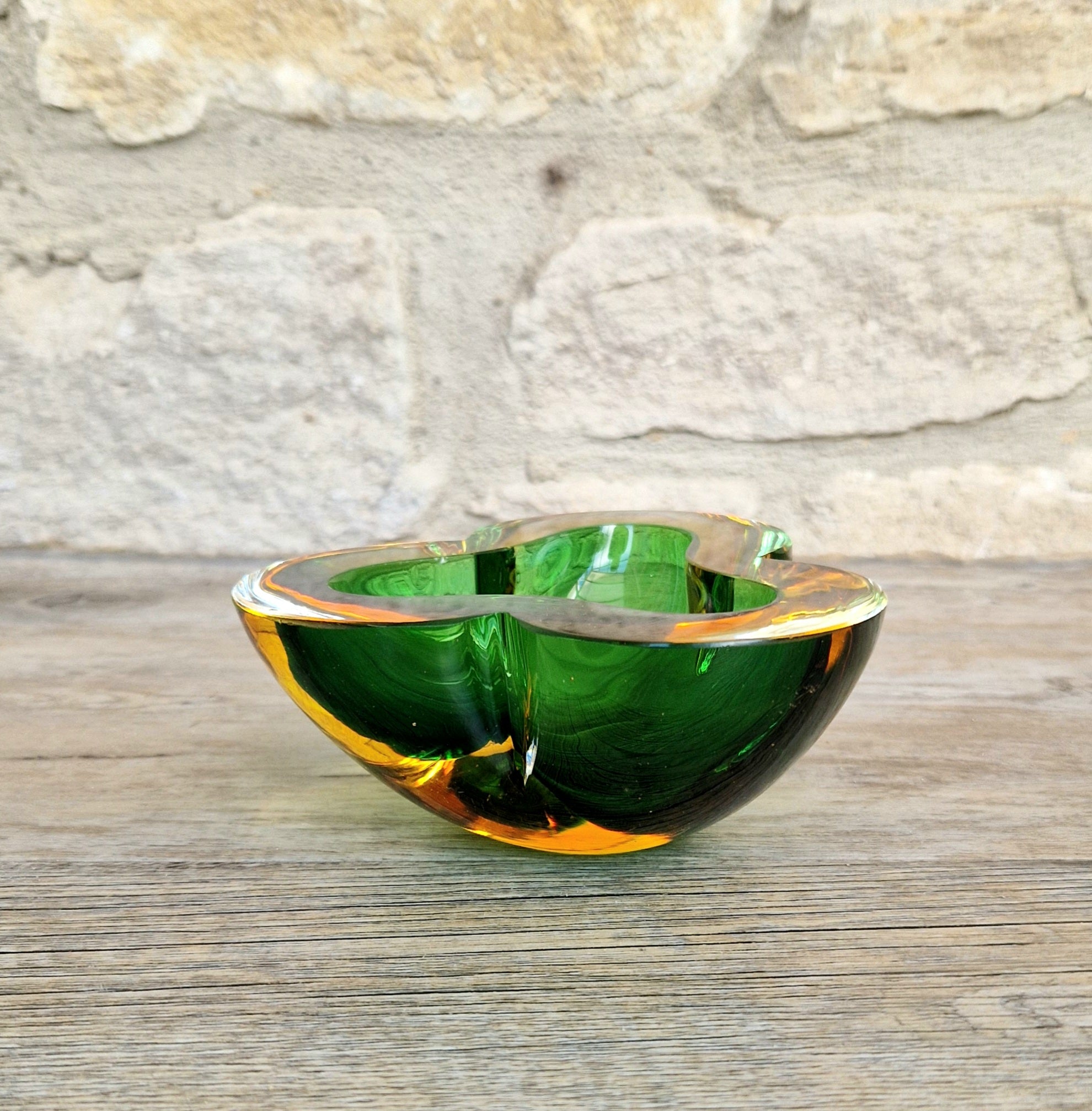 Mid-Century Tri-Form Seguso Sommerso Murano Art Glass Bowl Amber & Green 1970s 13cm