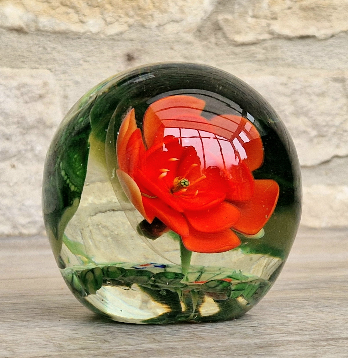 Vintage Giant Magnum Red Flower & Frogs Art Glass Sphere Ball Paperweight 9.5cm 1.4kg