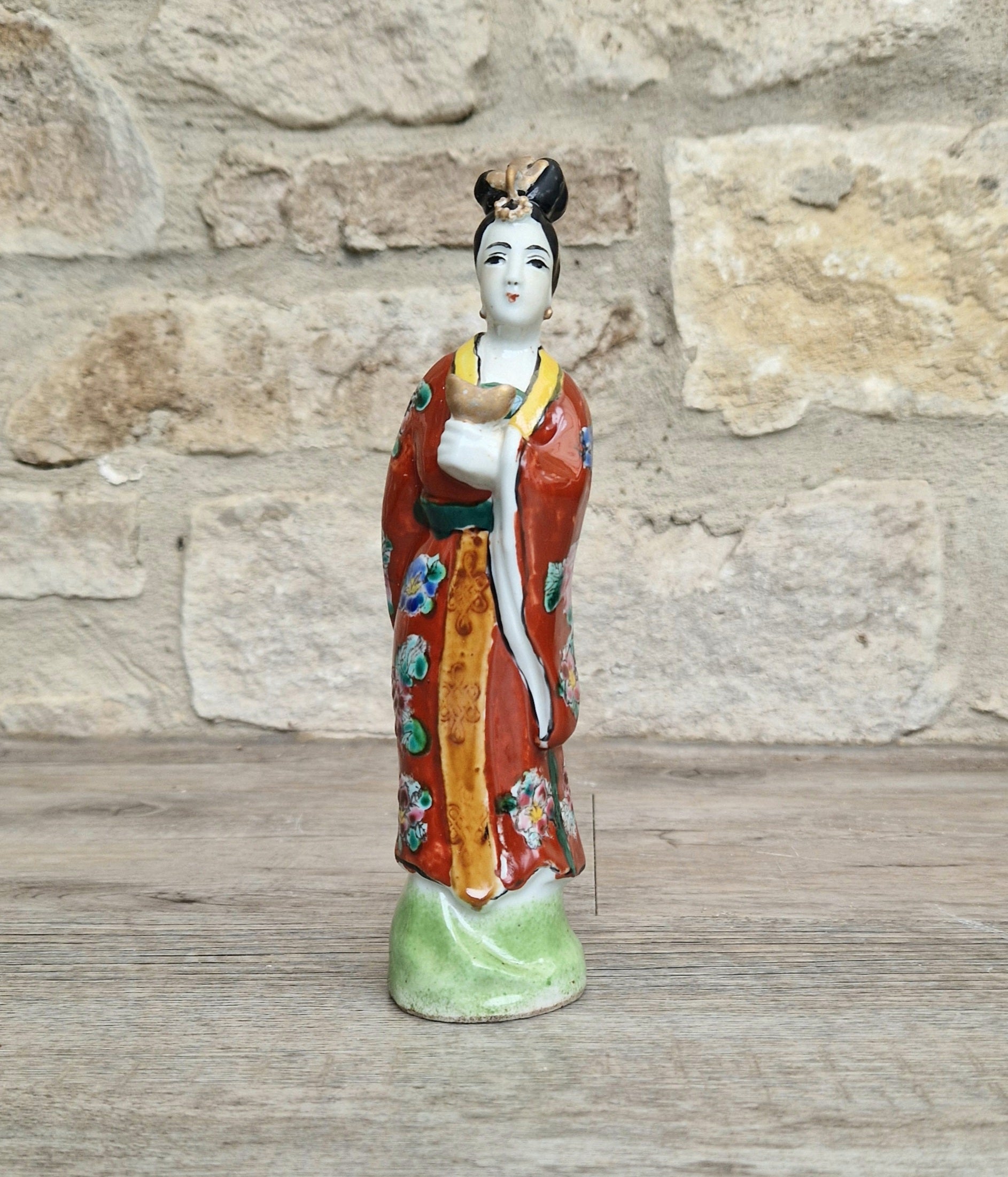 Antique Chinese Qing Hand-Painted Porcelain Figurine Statue Ho Hsien-Ku Daoist Immortal Maiden