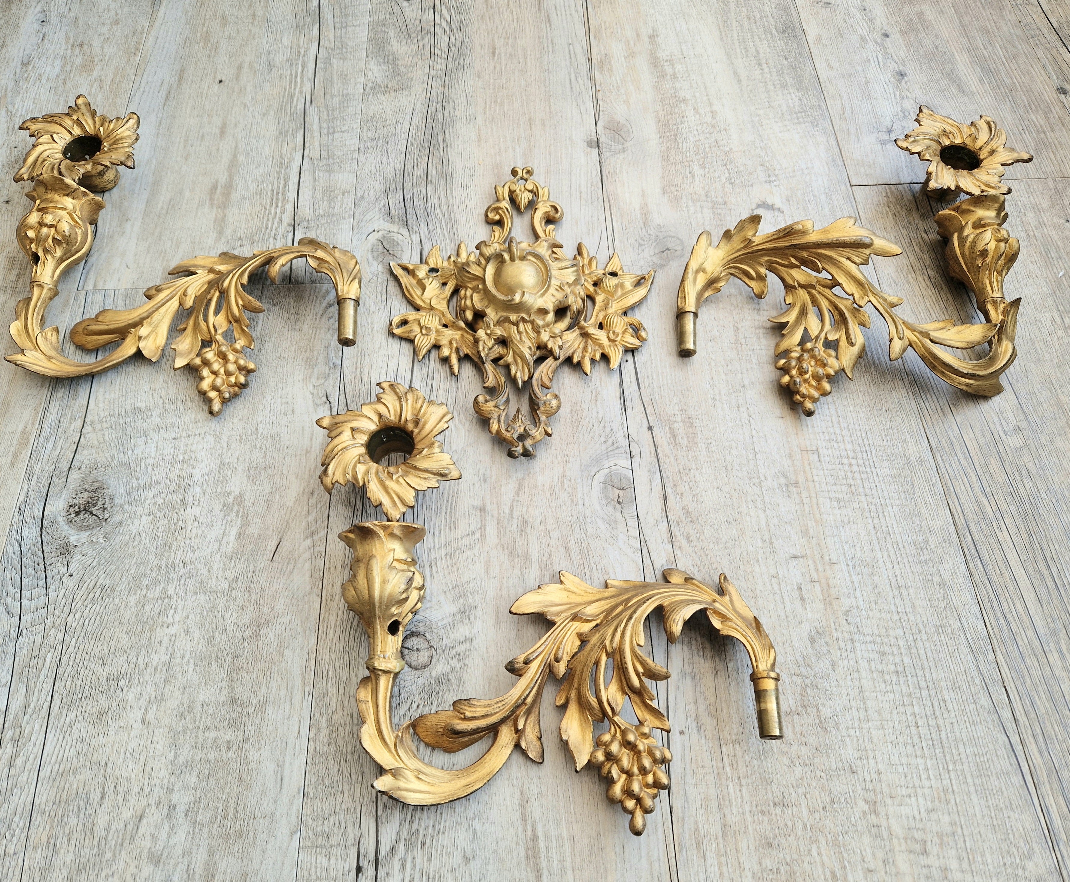 A Single French Louis XV Style Gilt Bronze 3 Branch Applique Sconce c.1900