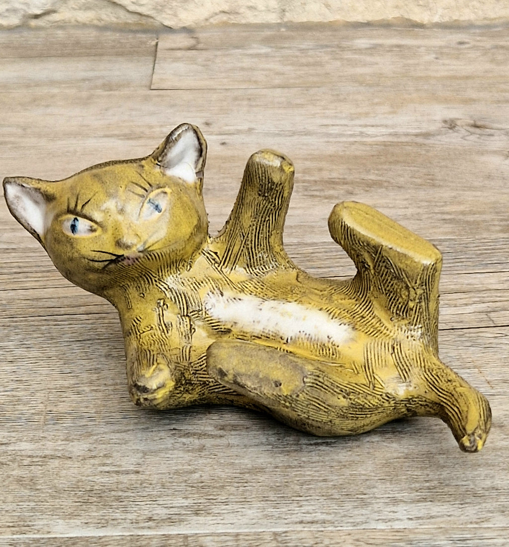 Vintage Mid-Century Upsala Ekeby Swedish Pottery Cat Figurine By Dorothy Clough 1956-67.