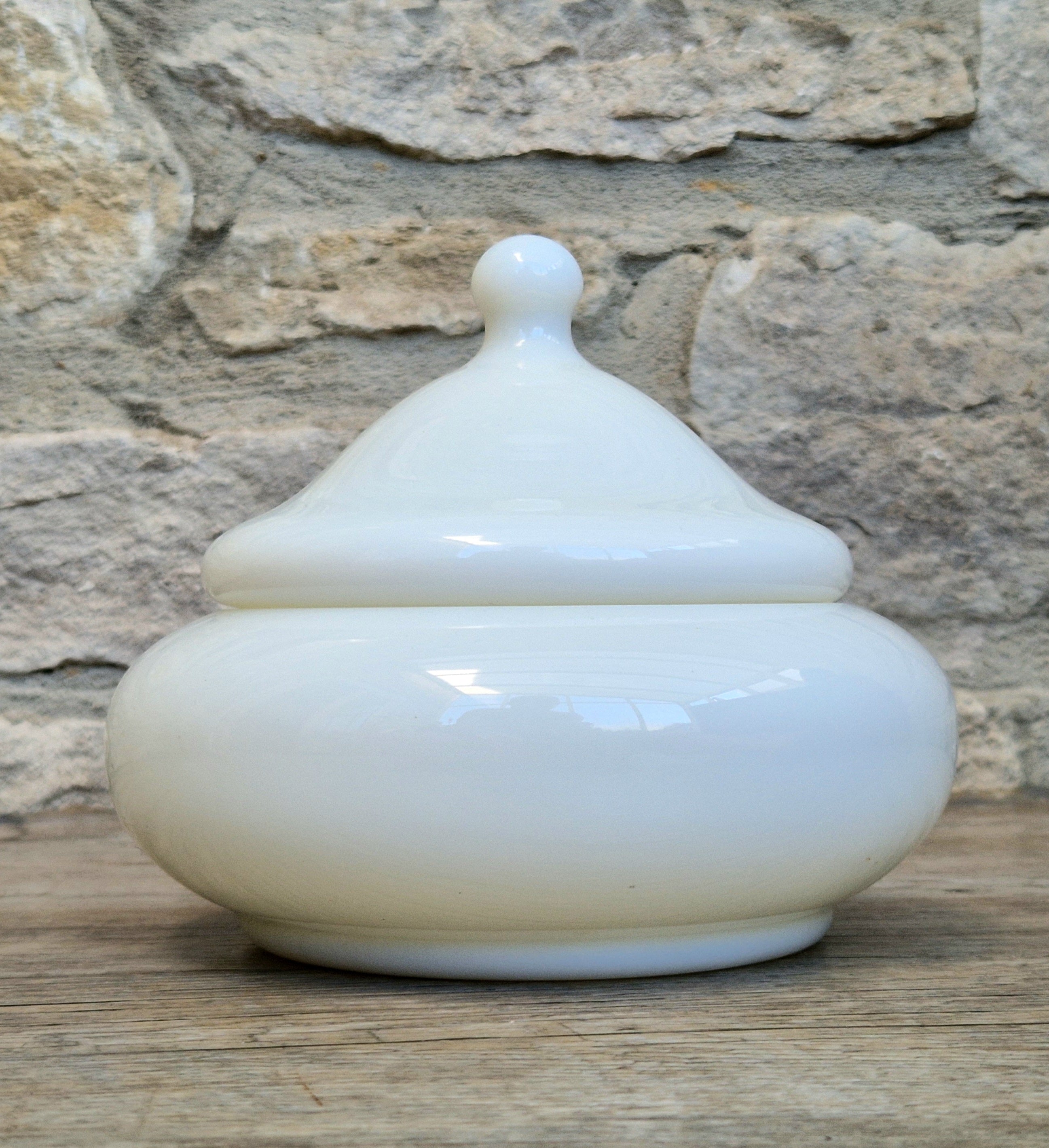 Large French Art Deco White Opaline Glass Bonbonniere Lidded Candy Dish Jar 1930s