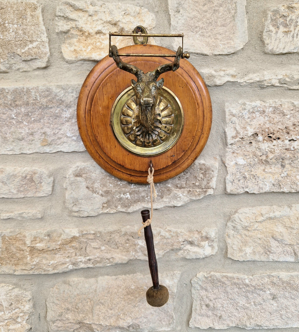 Antique Brass Stag Oak Roundel Wall Mounted Dinner Gong & Hand Turned Striker