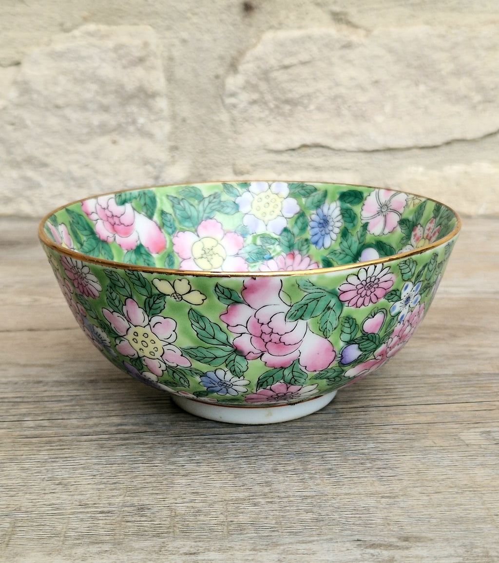 Chinese Republic Period 'Mille Fleur' Porcelain Bowl All-Over Hand-Painted Famille Rose 6" Decorative Bowl