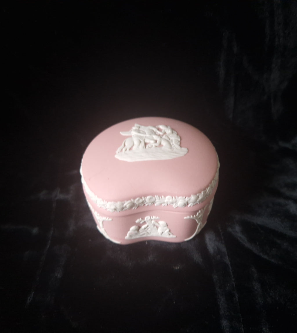 Vintage Wedgwood Pink Jasperware Kidney Shape Lidded Trinket Pot