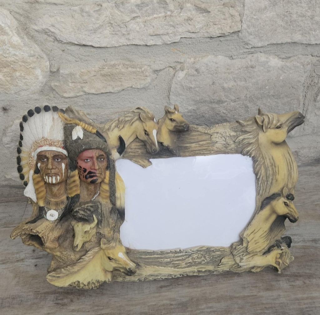 Western Native American Indian Chiefs Horse Photo Frame 3D Rustic Polyresin Holds 6.5 x 4.5" Photo.