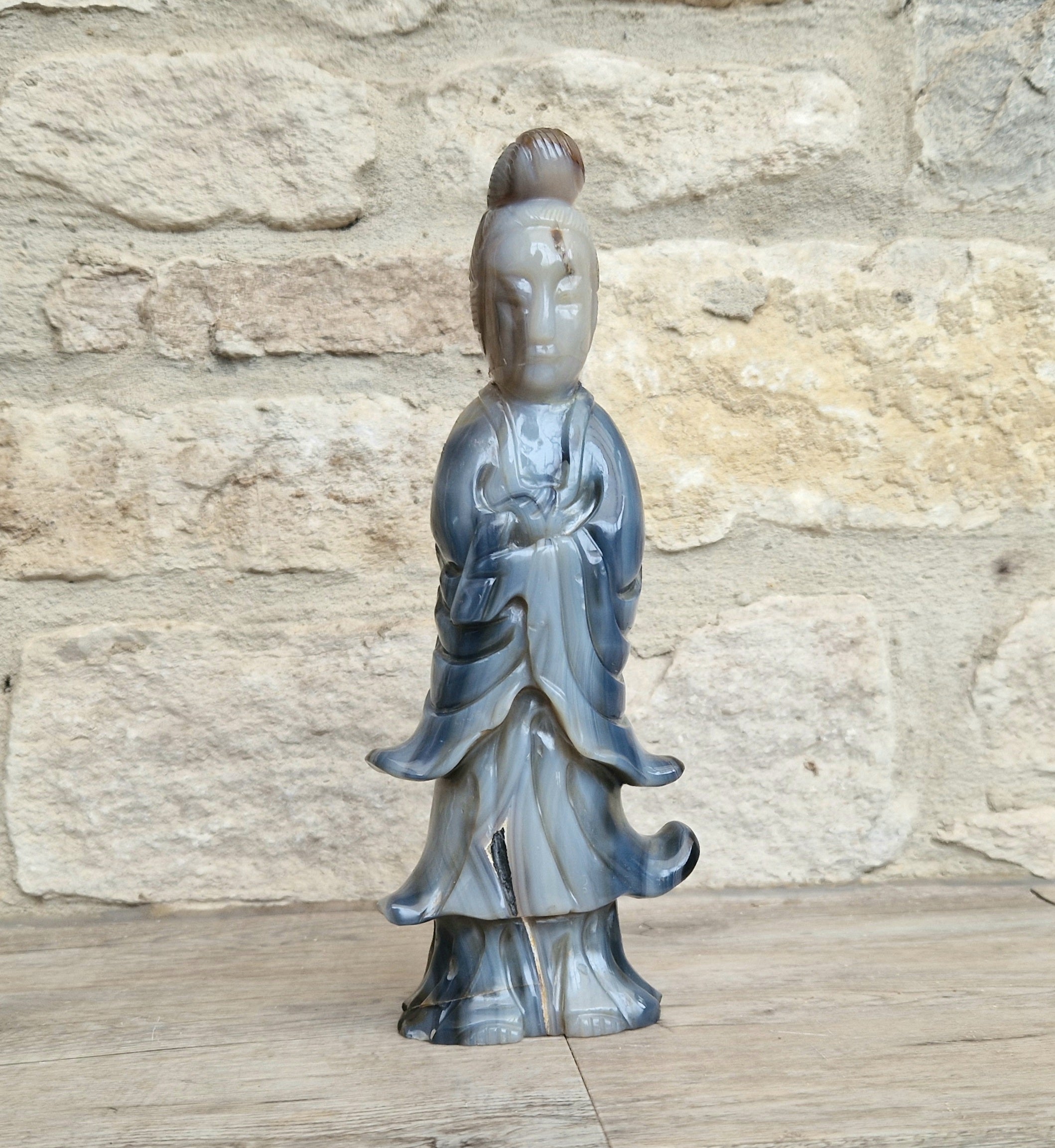 Antique Carved Chinese Agate Figure Kuan Yin Bodhisattva of Compassion *Repair