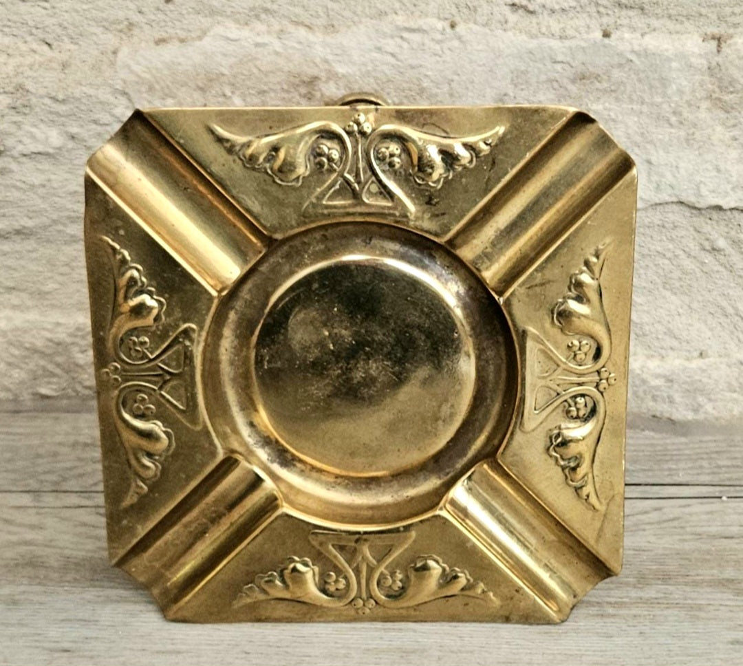 Antique Art Nouveau Brass Ashtray Joseph Sankey Made in England