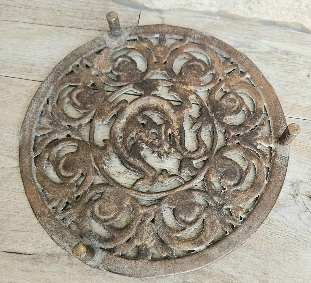 Vintage Filligree Ornate Brass Dragon Round Trivet Stand 20cm Diameter