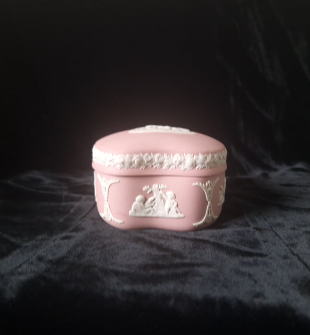 Vintage Wedgwood Pink Jasperware Kidney Shape Lidded Trinket Pot