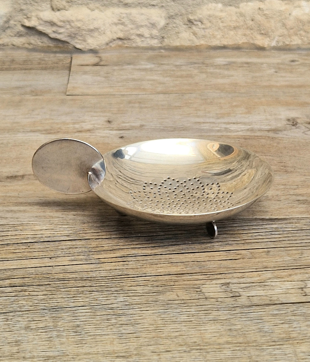 Art Deco Disc Motif Silver Plated Over Cup Tea Strainer/Lemon Strainer Sola