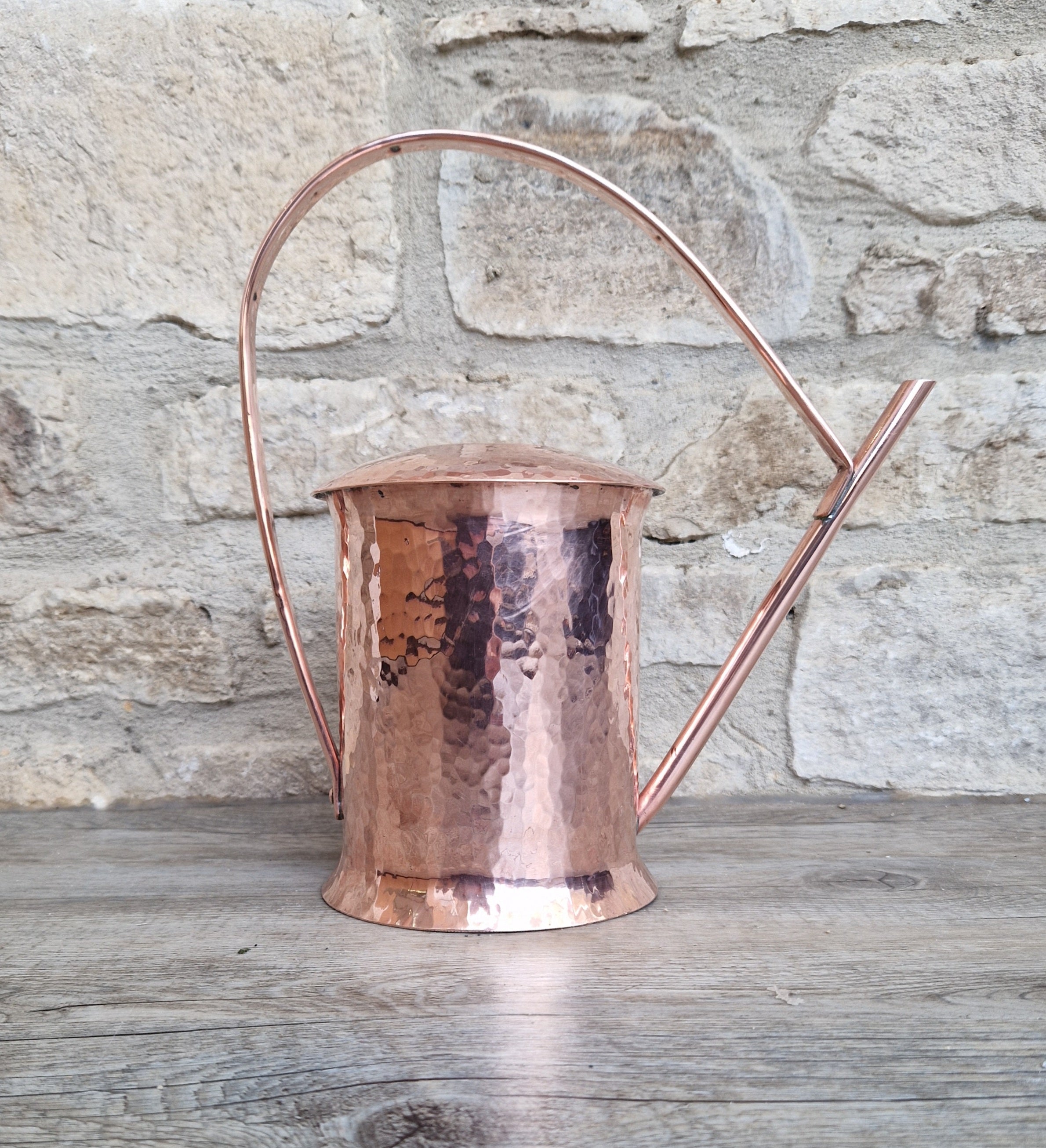 Rare Vintage English Arts & Crafts Heavy Hammered Copper Cylinder Indoor Watering Can 1930s