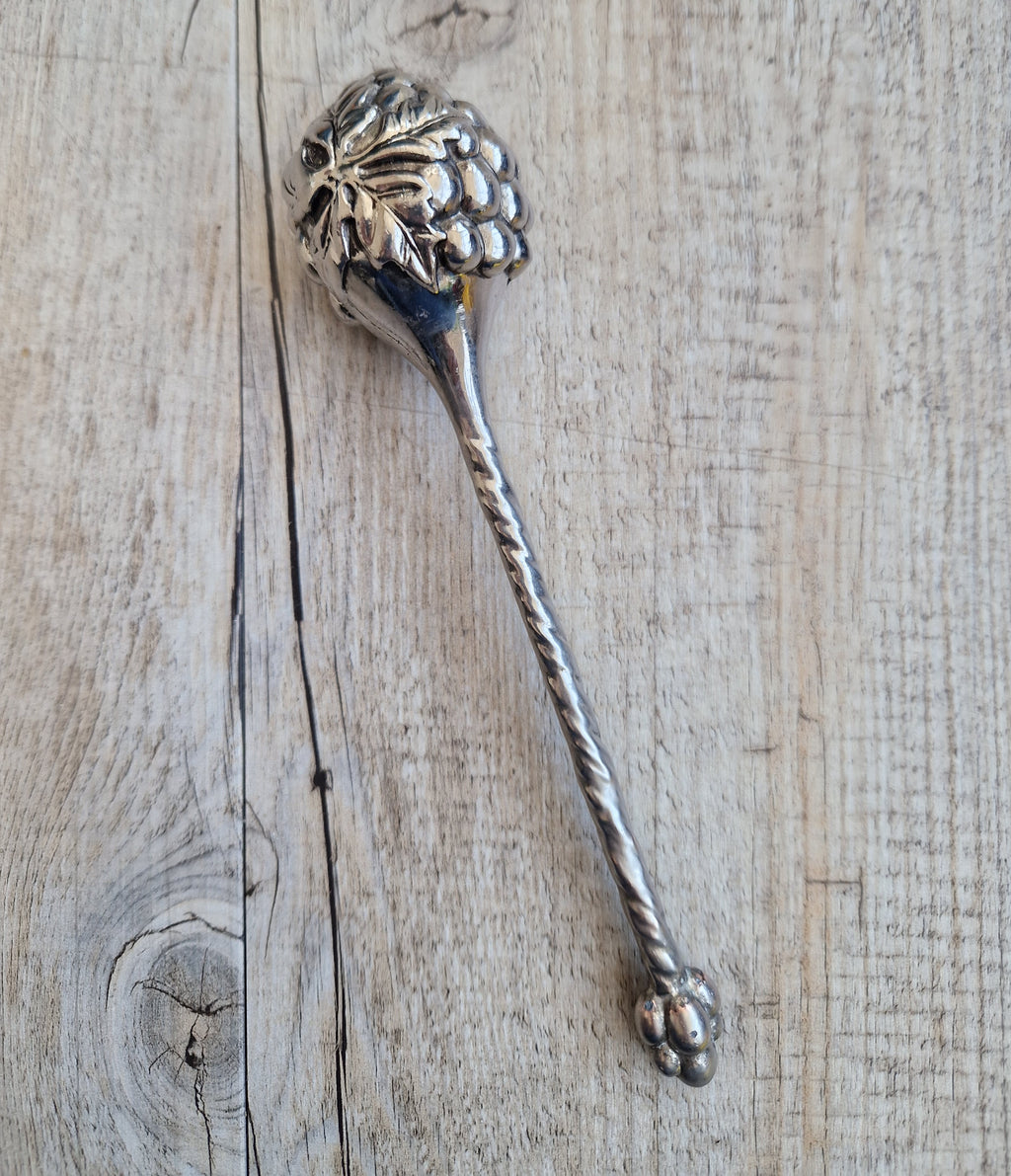 Vintage Silver Plated Silea Bunch of Grapes Style Champagne Bubble Keeper