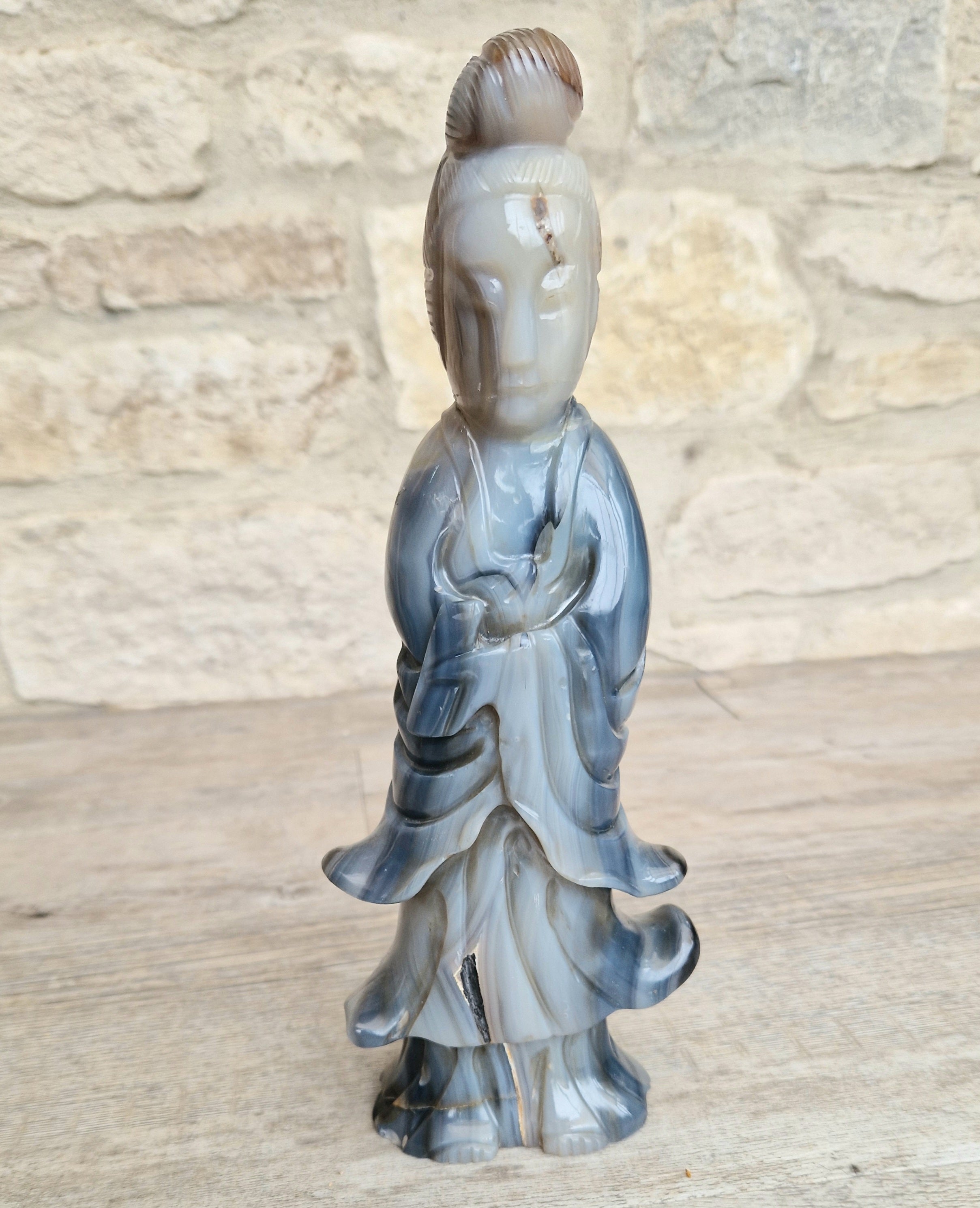 Antique Carved Chinese Agate Figure Kuan Yin Bodhisattva of Compassion *Repair