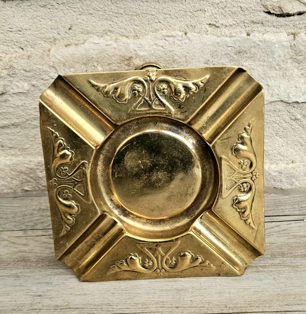 Antique Art Nouveau Brass Ashtray Joseph Sankey Made in England
