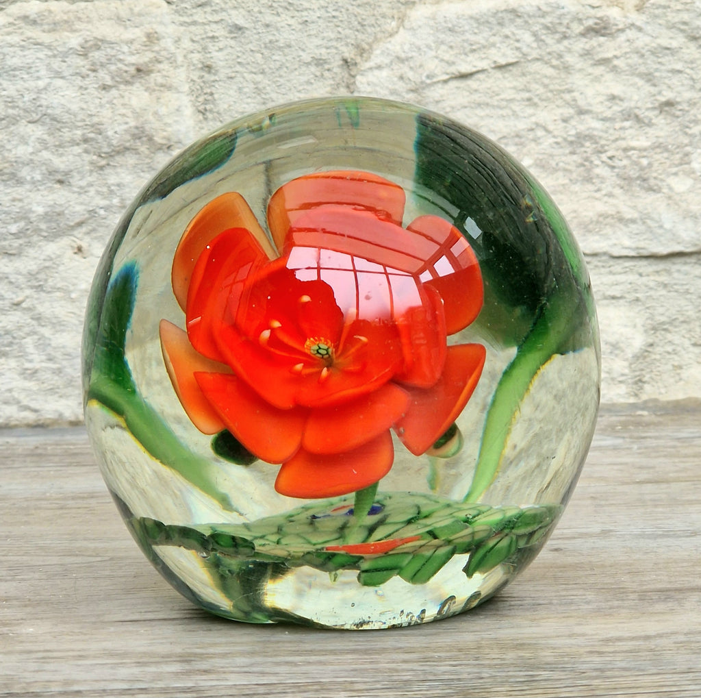 Vintage Giant Magnum Red Flower & Frogs Art Glass Sphere Ball Paperweight 9.5cm 1.4kg