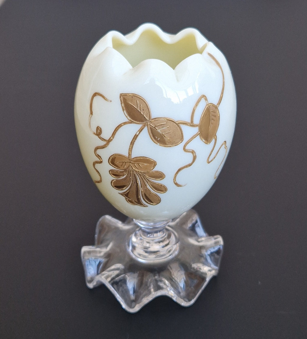 Thomas Webb & Sons Egg-Shaped Gilded Opaline Glass Posy Vase c.1880