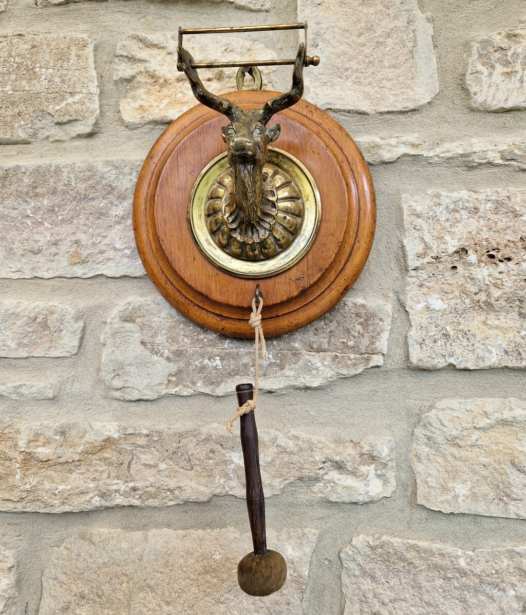 Antique Brass Stag Oak Roundel Wall Mounted Dinner Gong & Hand Turned Striker