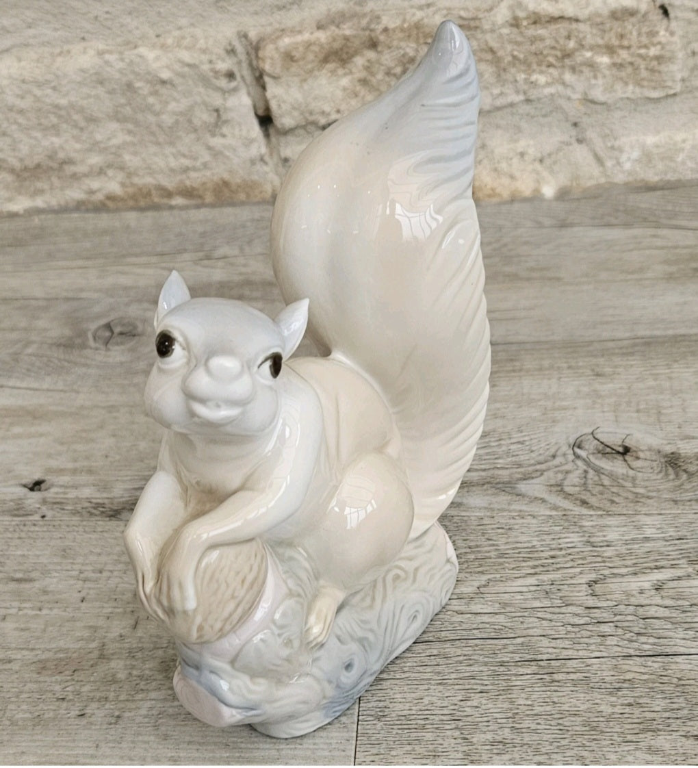 Vintage Squirrel Ornament Figure Porcelain Miguel Requena Spain 19cm X 15cm
