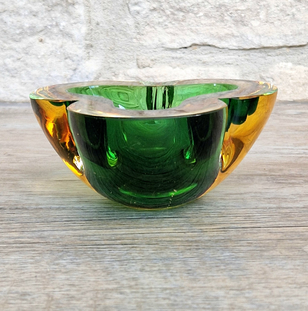 Mid-Century Tri-Form Seguso Sommerso Murano Art Glass Bowl Amber & Green 1970s 13cm