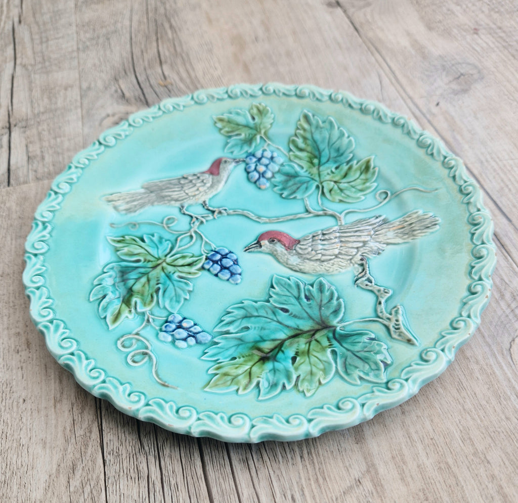 Antique Art Nouveau Continental Majolica Birds & Grapes Decorative Plate 19.3cm