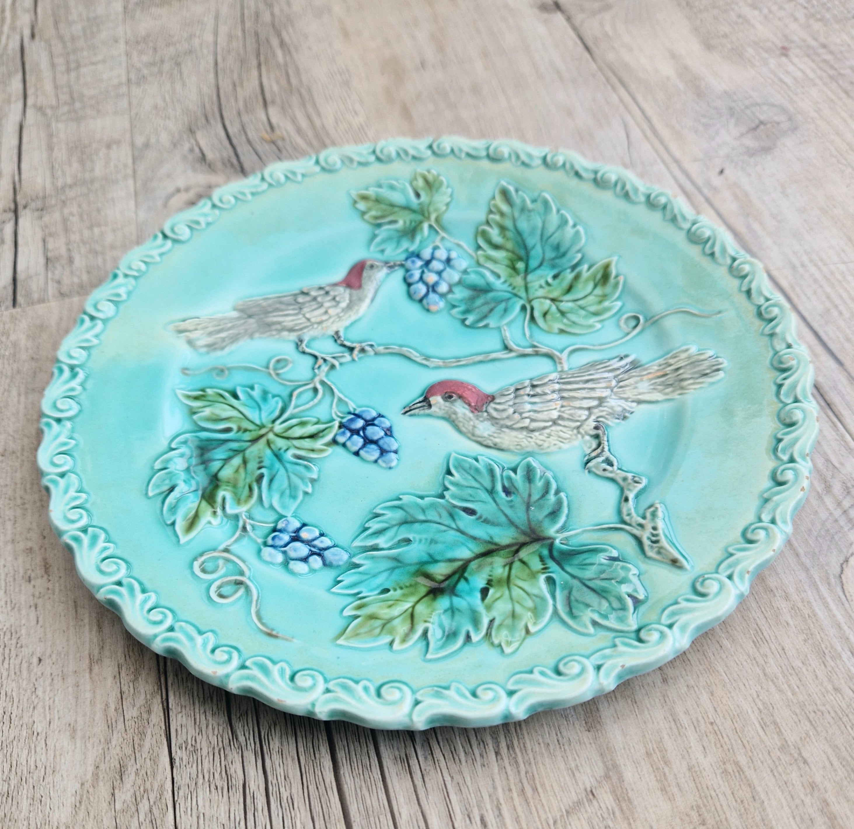 Antique Art Nouveau Continental Majolica Birds & Grapes Decorative Plate 19.3cm