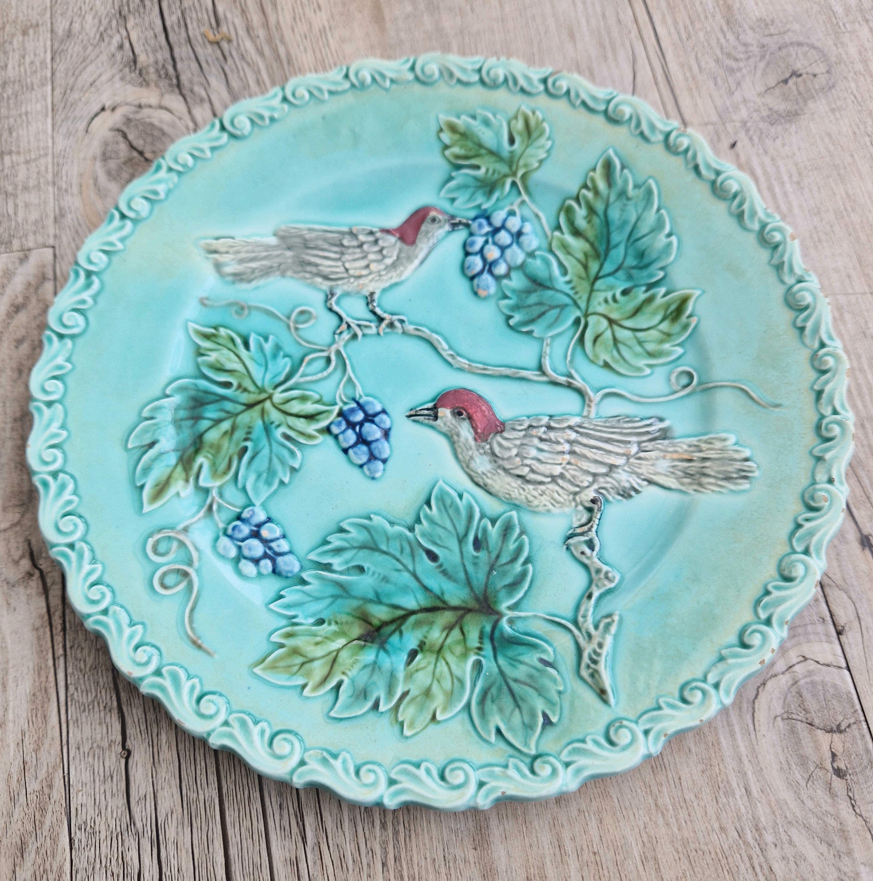 Antique Art Nouveau Continental Majolica Birds & Grapes Decorative Plate 19.3cm