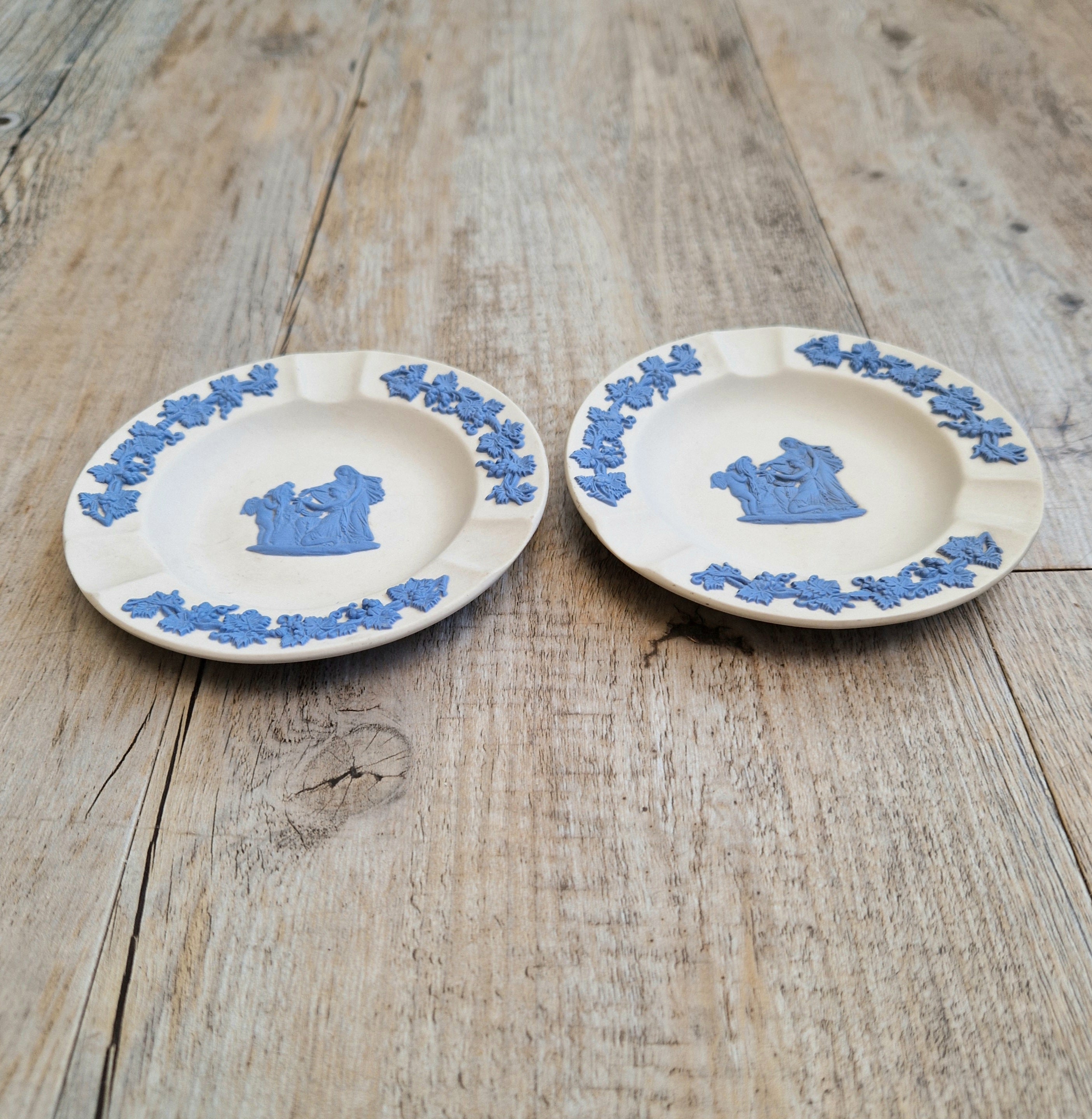 Pair Wedgwood Reverse Blue on White Jasperware Neo-Classical Pin Tray Ashtrays Vintage