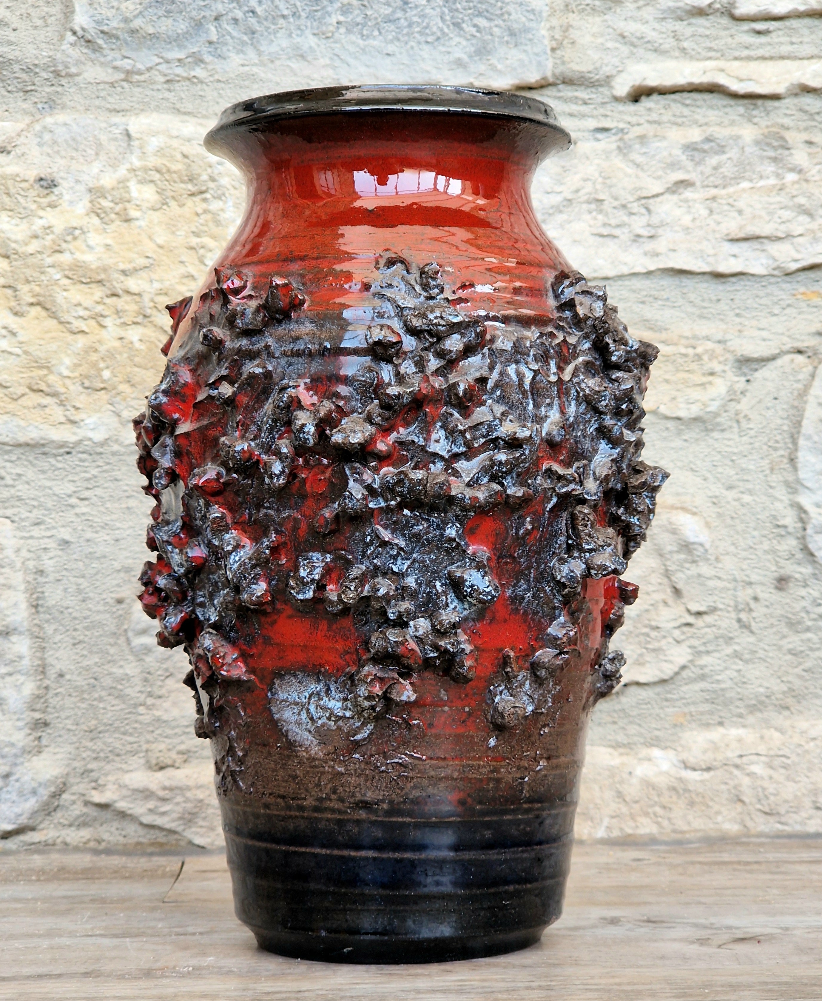 Mid-Century Glit Iceland Lava Pottery Vase Red 23.5cm Volcanic Studio Ceramic