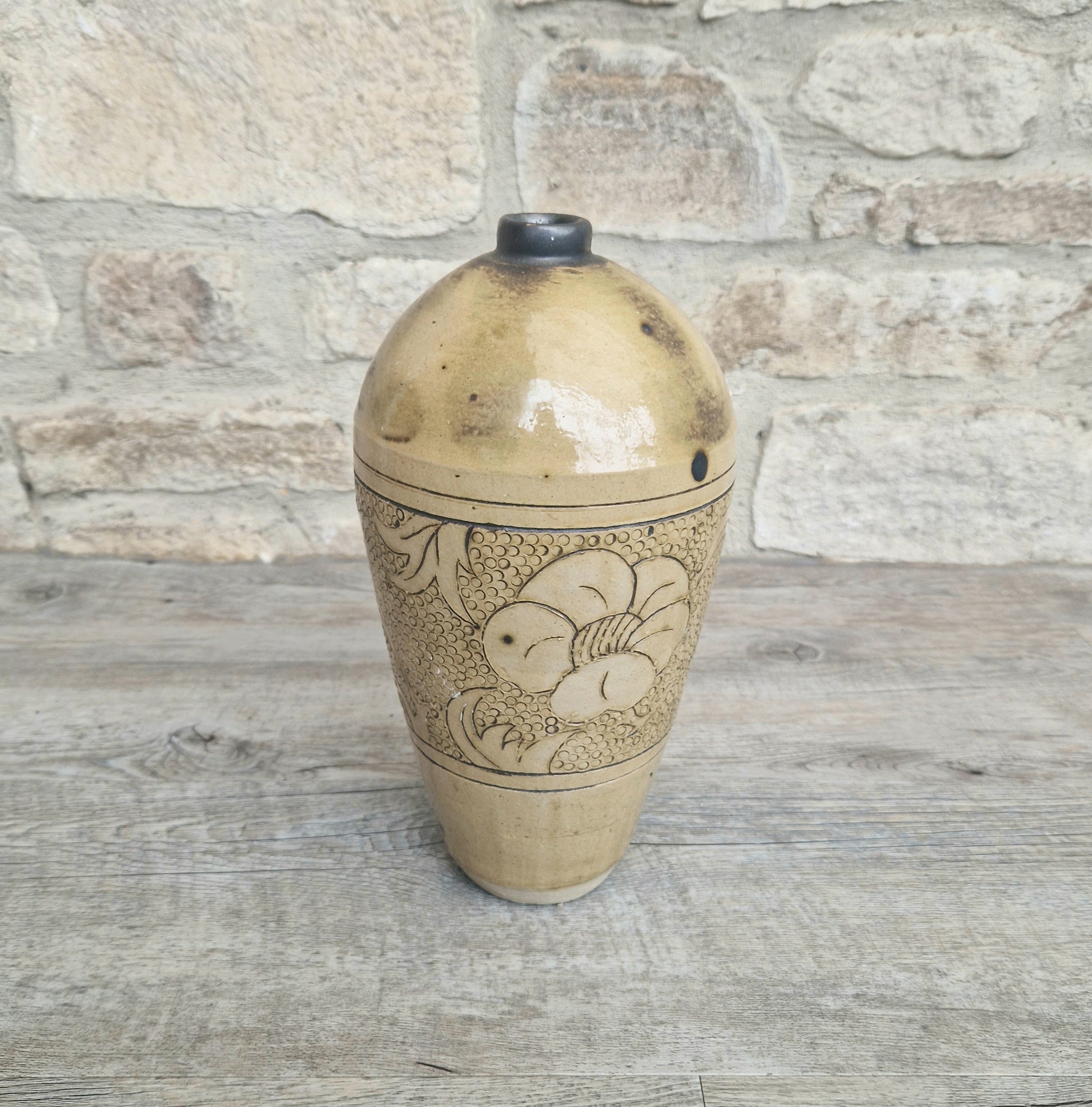 Large Chinese Cizhou Ware Meiping Style Stoneware Vase With Incised Floral Motif Design