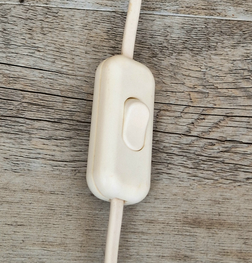 Vintage Habitat Glass Pebble Table Lamp Frosted White 12cm Minimalist Retro Ambient Desk Light