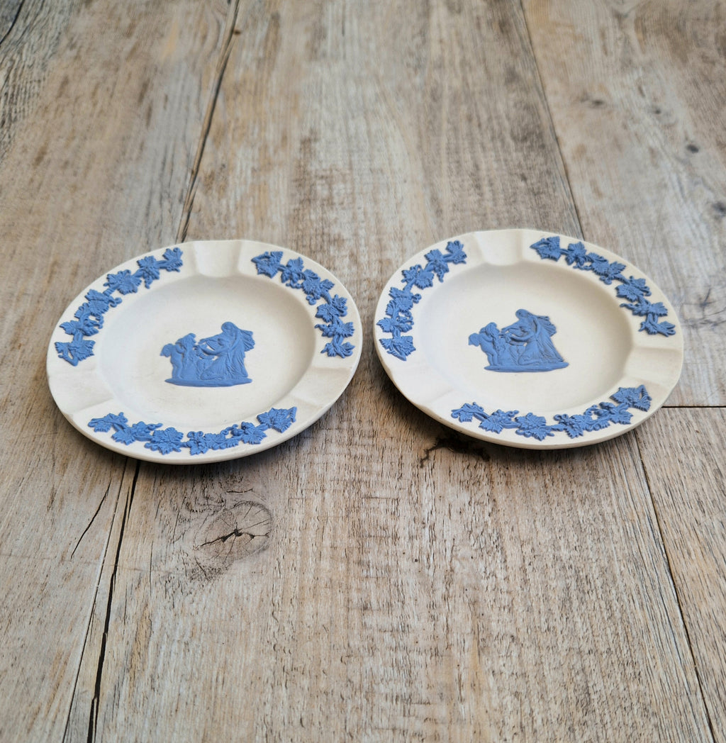 Pair Wedgwood Reverse Blue on White Jasperware Neo-Classical Pin Tray Ashtrays Vintage