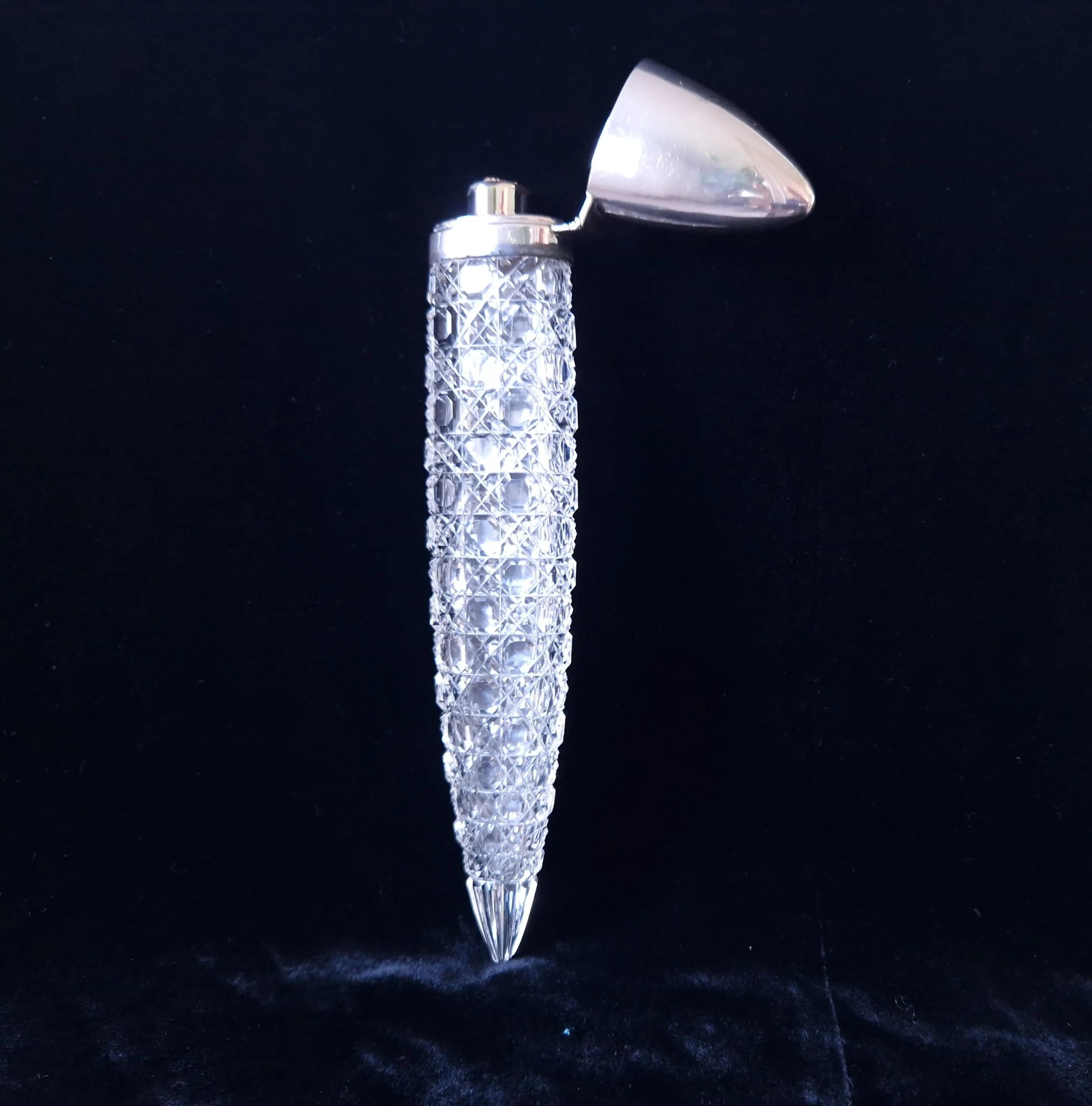 Victorian Cut Glass Silver Plated 'Lay-Down' Spearhead Scent Bottle Rare Fine English Crystal