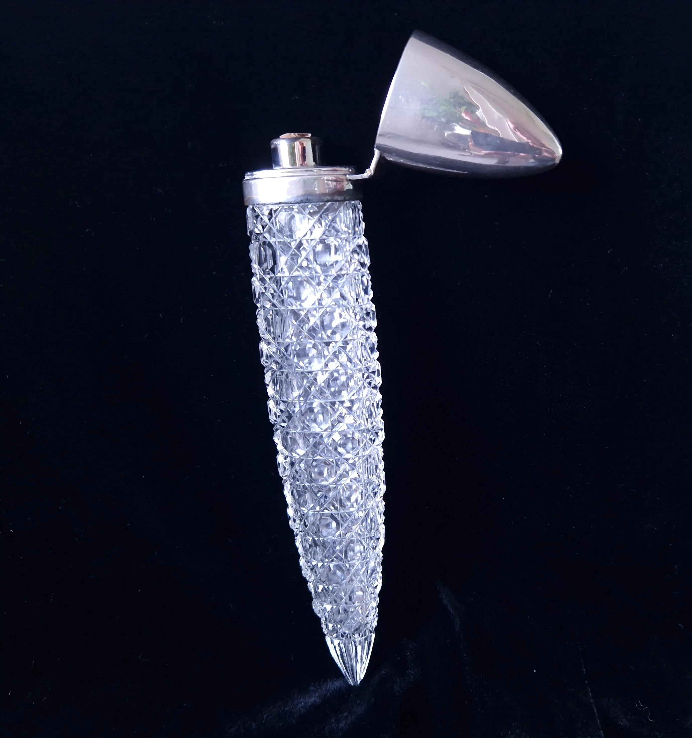 Victorian Cut Glass Silver Plated 'Lay-Down' Spearhead Scent Bottle Rare Fine English Crystal